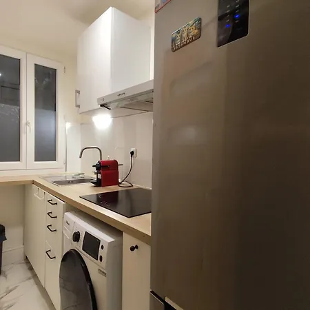 Cosy 3-room Flat, Near Paris Apartman Clichy